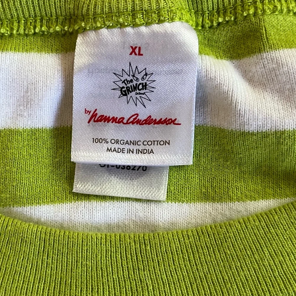 Hanna Andersson Dr. Seuss Grinch PJ Top - Picture 6 of 12